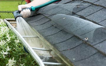 St Osyth Heath gutter cleaning costs